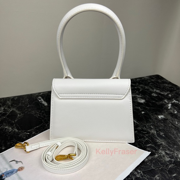 JACQUEMUS Le Grand Chiquito Top-Handle Bag - Picture 2 of 11